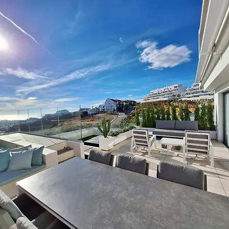 Malavamos One Heights Mijas شقة Sitio de Calahonda